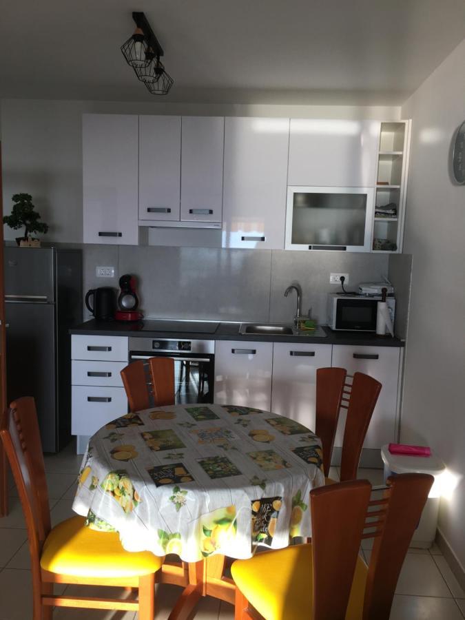 Swimming Apartment Fiume Esterno foto